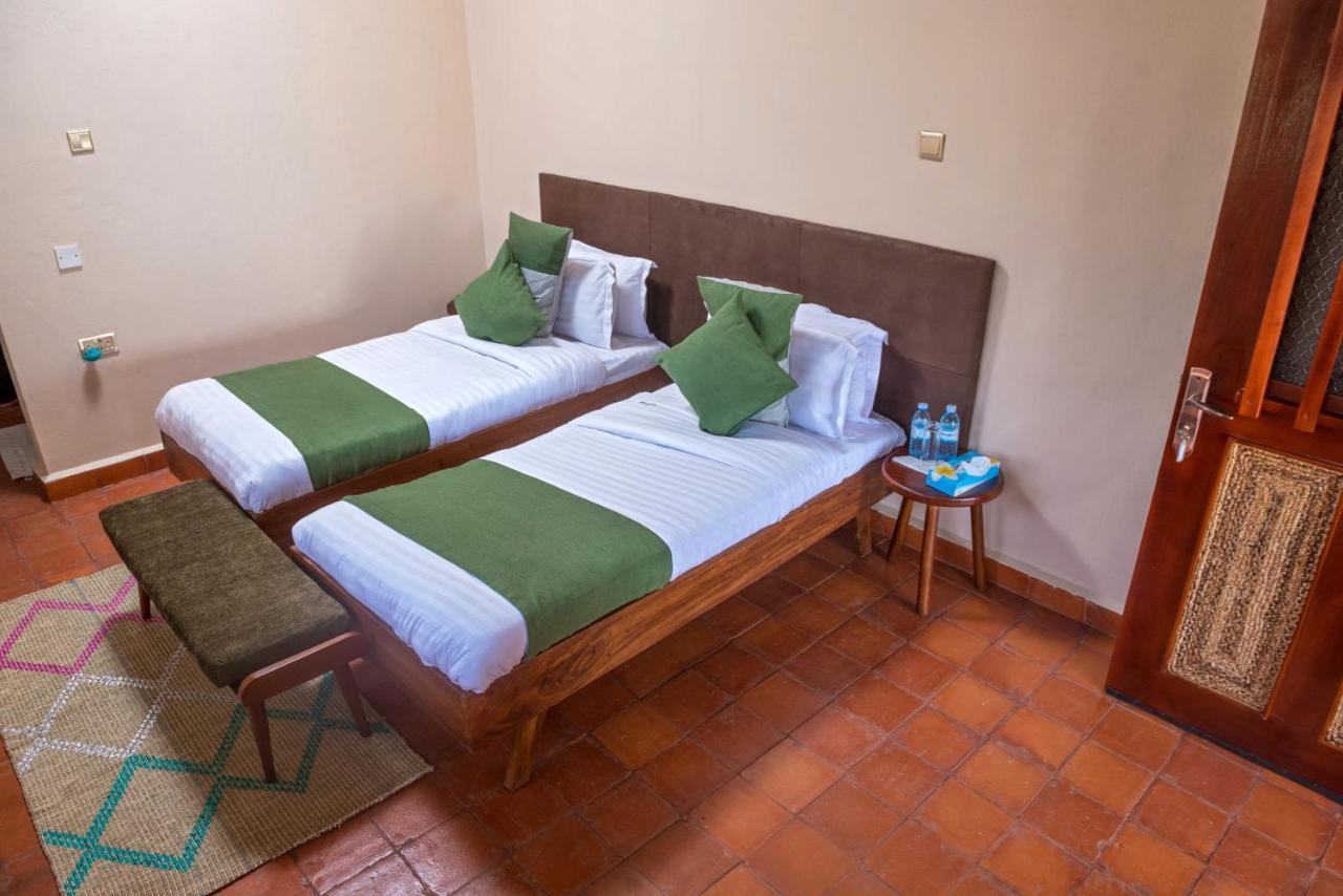 Tilenga Safari Lodge Arua Exterior photo